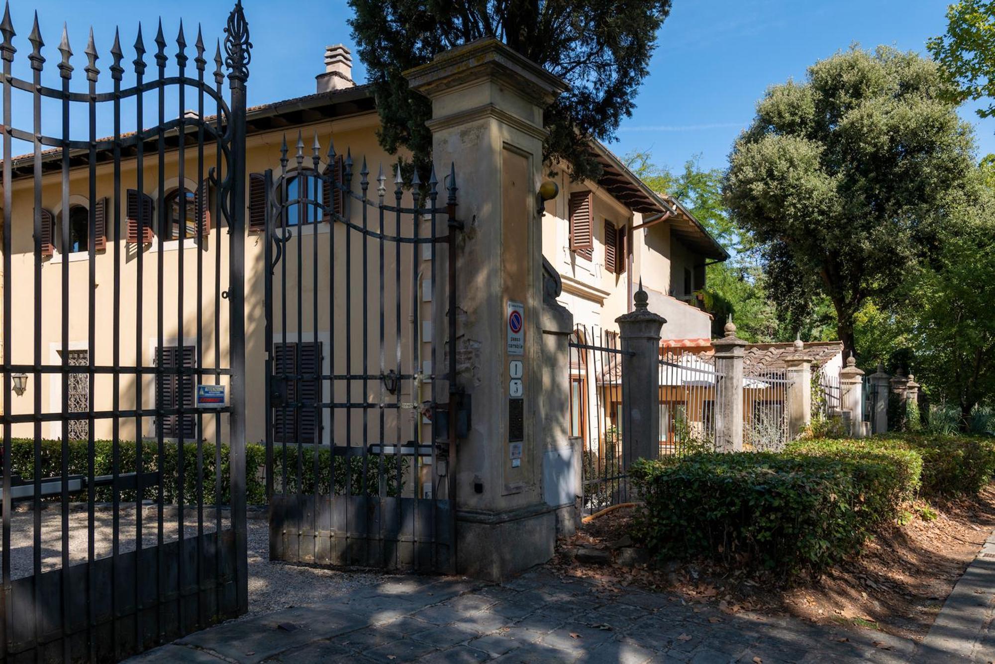 Machiavelli Apartment By Firenze Prestige Екстериор снимка